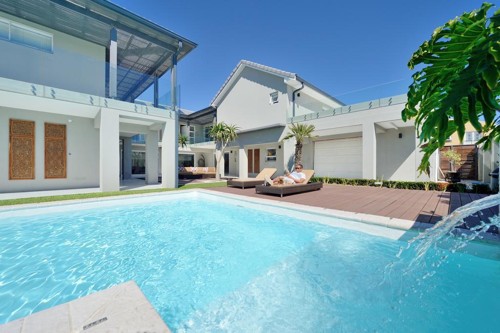 Grand Blue D Hotel Cape Town Ngoại thất bức ảnh